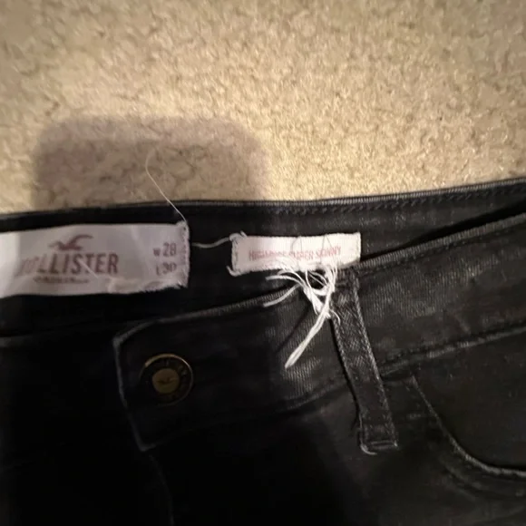 Black Hollister holy jeans​ - Picture 3 of 4